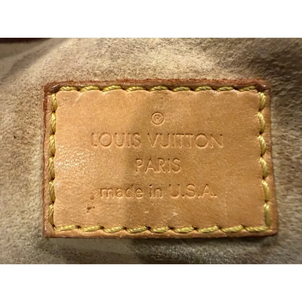 Louis Vuitton Manhattan PM